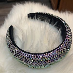 “Darcie”//Rhinestone Velvet Headband